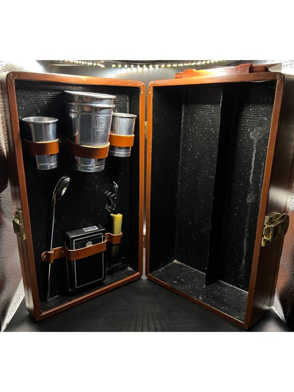 Trav-L-Bar By Ever-Wear Vintage Travel Bar Case Cups Shot glasses Key in envelop